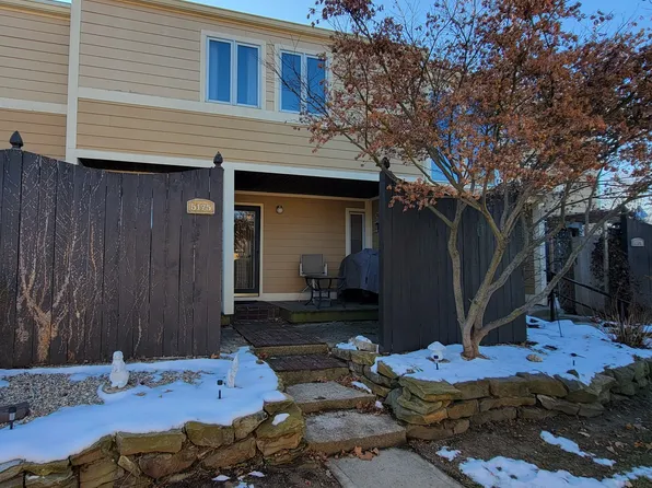 5175 Vantage Point Rd #31, Avon, IN 46123