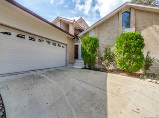 9315 Hoke Dr, San Antonio, TX 78254
