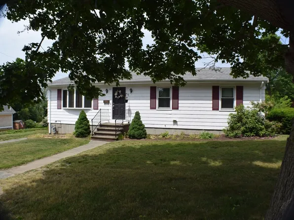 175 High St, Somerset, MA 02726