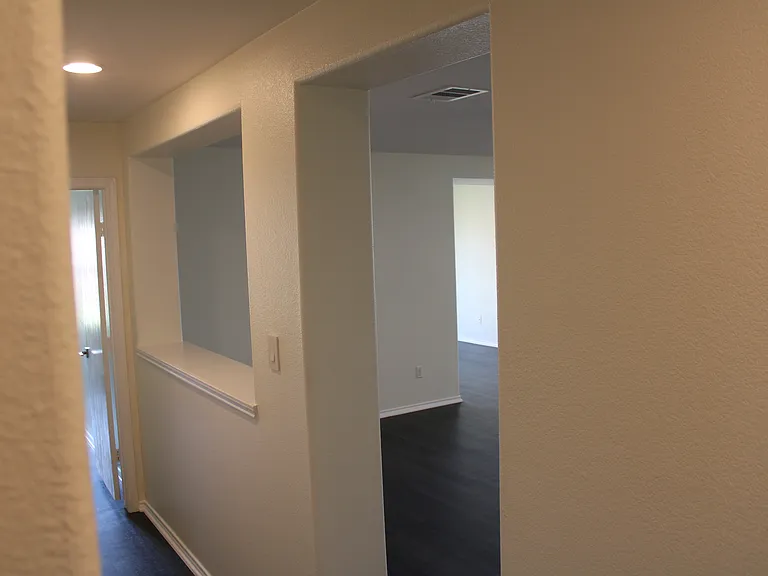 916 Watson Way — Photo 10