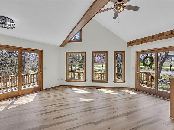 2nd image of 13 Cedars St