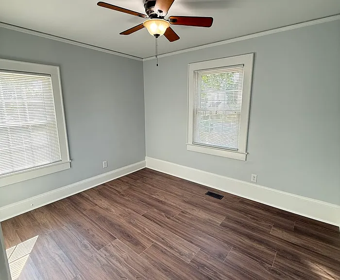 1132 Hipp Rd — Photo 13