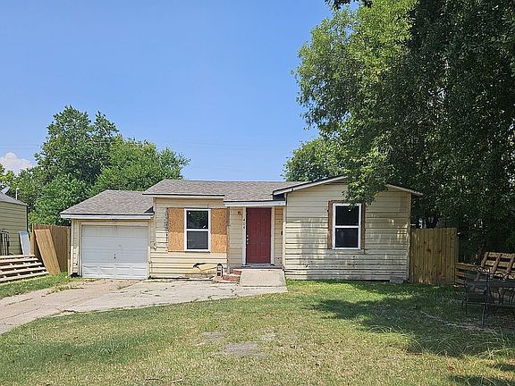 Charming home with new windo
