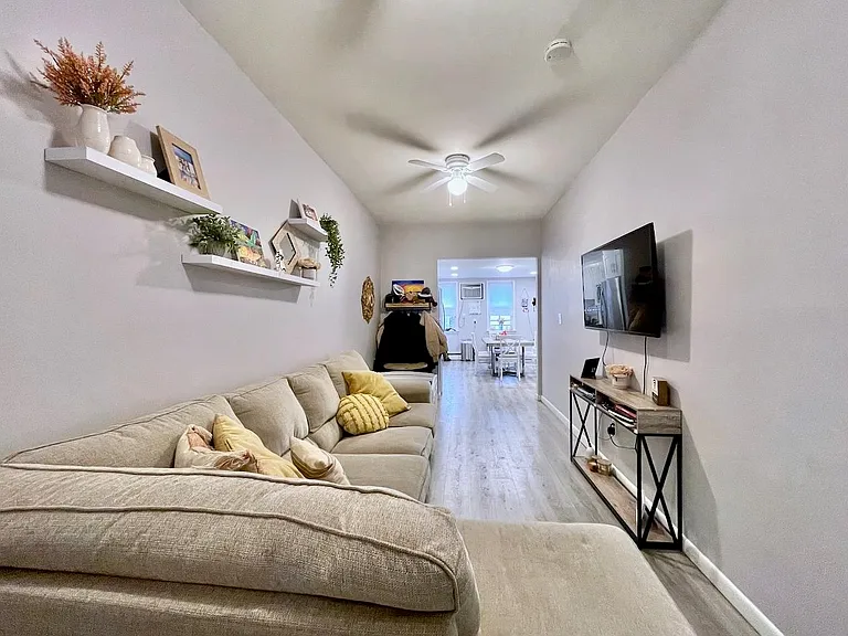 227 Clinton St #3 — Photo 21
