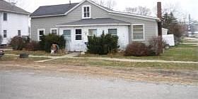 2nd image of 209 S Main St