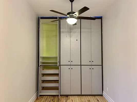 Rented by Carnegie Management Inc | media 9