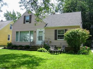 3852 Wallingford Rd, South Euclid, OH 44121