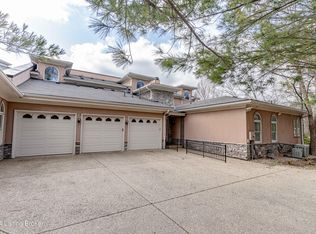 2606 Alia Cir, Louisville, KY 40222