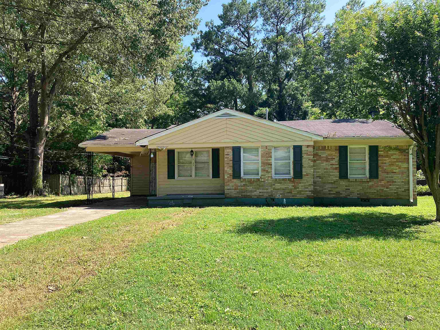 1725 Macaulay Ave, Memphis, TN 38127 | Zillow