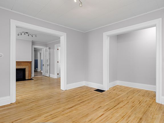 5th image of 707 Academy St #1