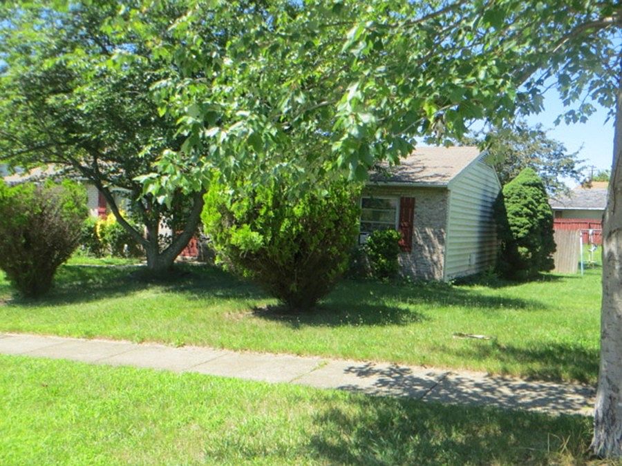 2nd image of 9107 Cooper Dr