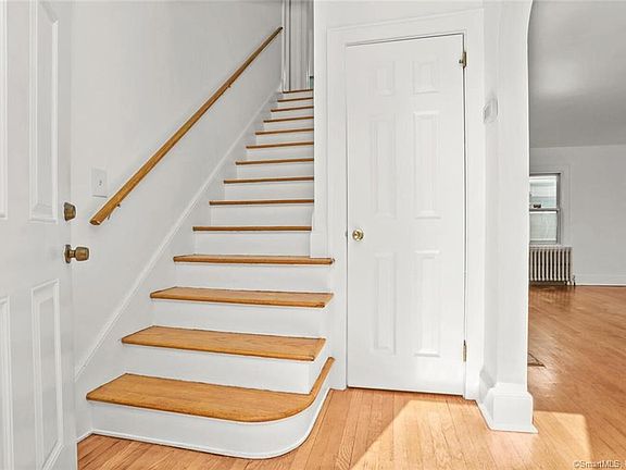 2nd image of 26 Orlando Ave
