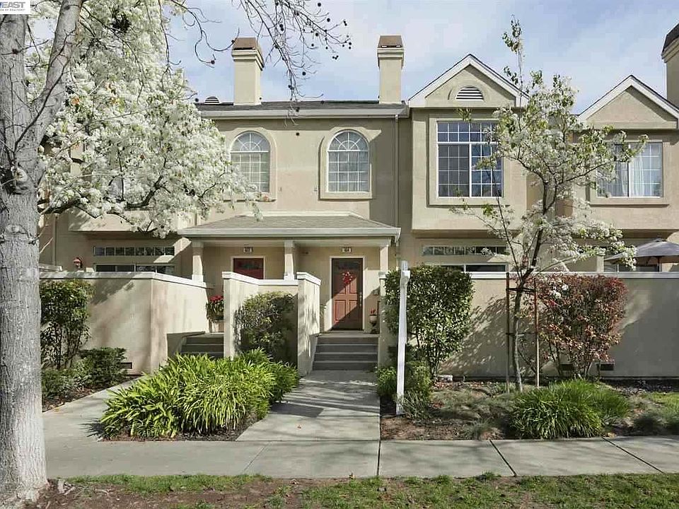 1st image of 654 Palomino Dr