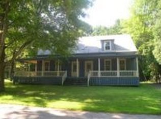 10R Sartelle St, Pepperell, MA 01463