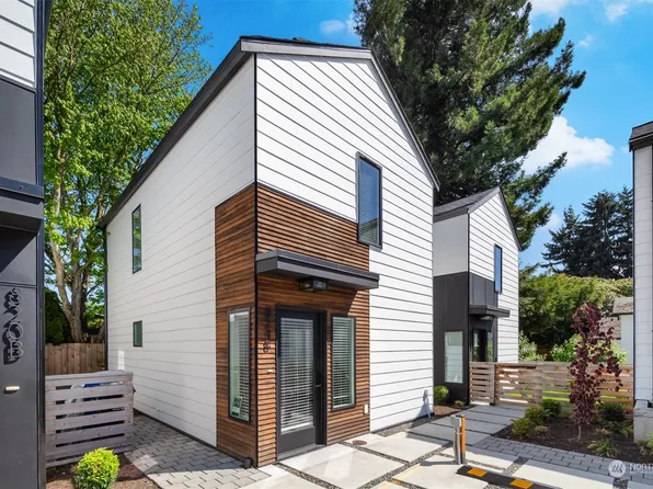 824 B S Rose Street, Seattle, WA 98108