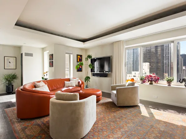 106 Central Park South 22H image 1 of 10
