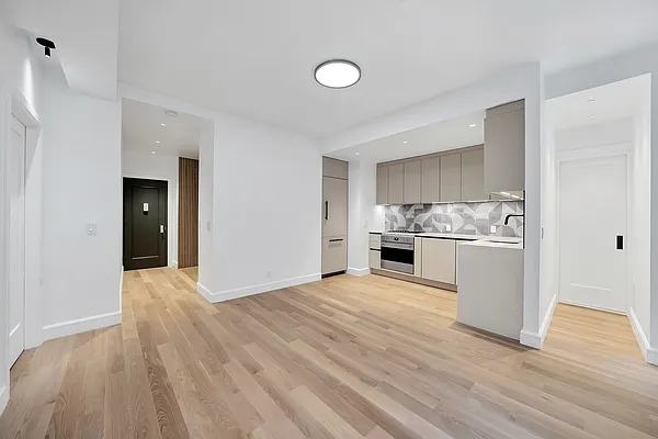 Sold by Argent Advisors LLC | media 20