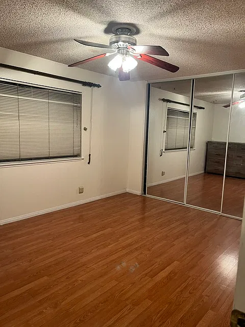 7525 Ramona Ave — Photo 2