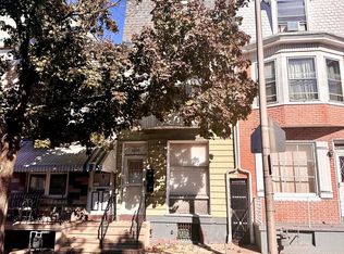 1017 Washington St, Reading, PA 19601