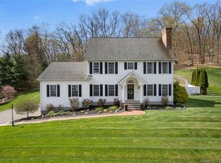 24 Bonna St, Beacon Falls, CT 06403