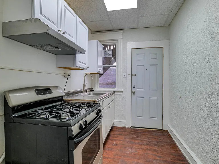 3625 Winchester Ave #2 — Photo 3