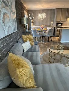 4916 N 73rd St APT 5, Scottsdale, AZ, 85251
