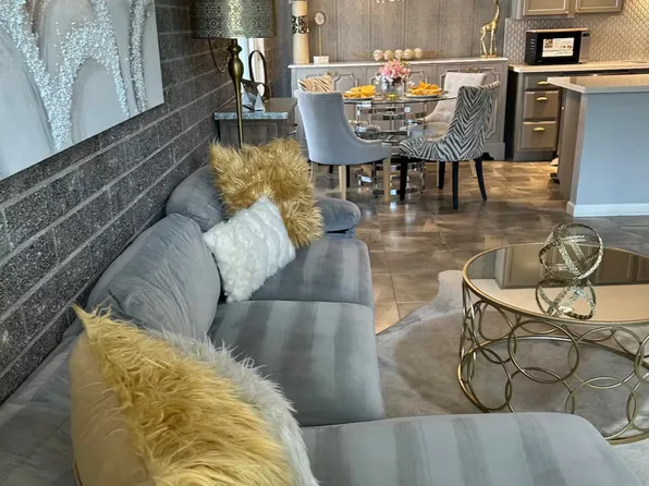 4916 N 73rd St APT 5, Scottsdale, AZ 85251