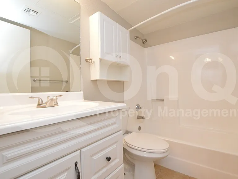 616 S Hardy Dr #101 — Photo 13