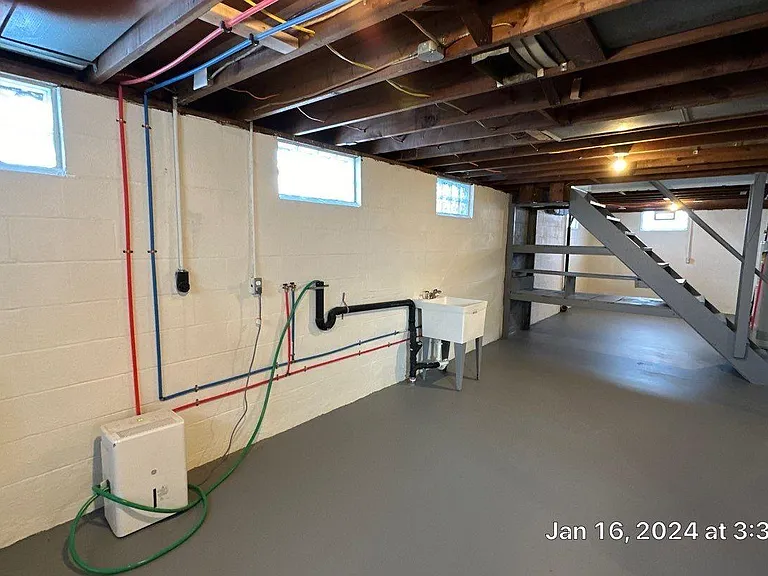 3222 Hilton St NW — Photo 16