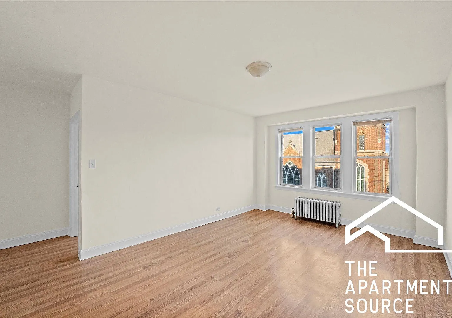 1 bed, 700 sqft, $1,995 — Photo 2