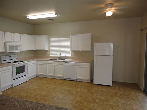 4th image of 10437 E Birchwood Ave