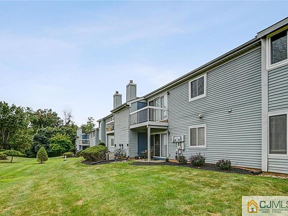 2nd image of 60 Haverhill Pl #0