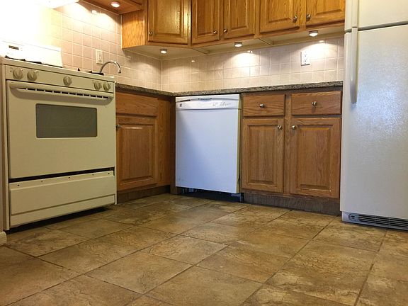 Clean freshly painted modern kitchen.