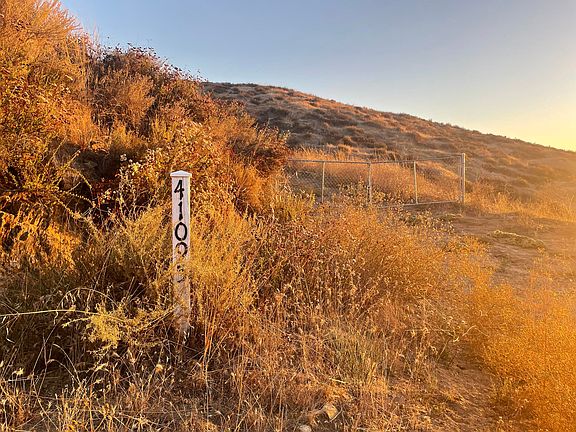 2nd image of 41095 Voyager Rd