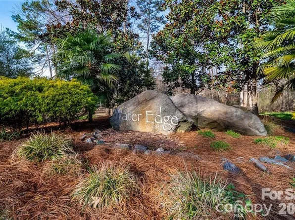 1820 Wedowee Ct, Rock Hill, SC 29732
