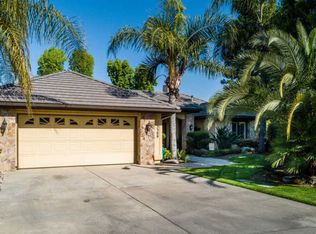5309 W Prospect Ct, Visalia, CA