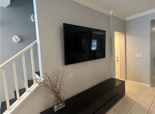 8333 Spanish Creek Ct, Las Vegas, NV 89149
