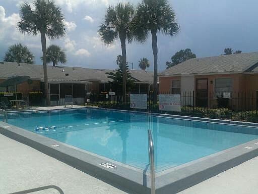 2nd image of 100 Lake Villa Way