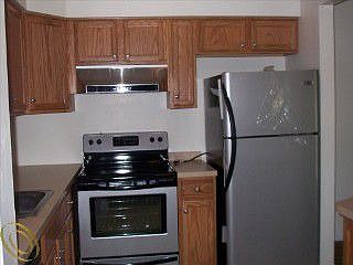 4th image of 7360 Woodview St