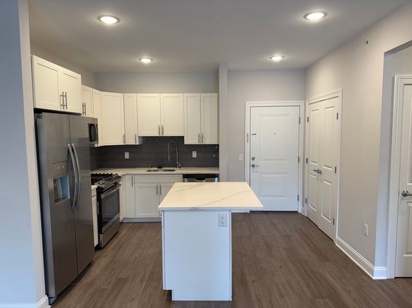 40 Park Ave UNIT 301, Park Ridge, NJ 07656