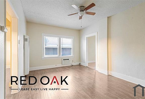 4th image of 4606 S Vermont Ave APT 2