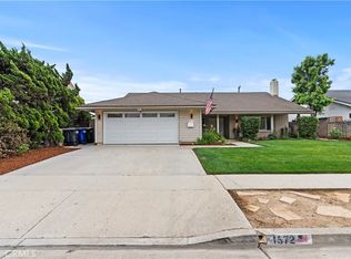 1572 Lyndhurst Ave, Camarillo, CA 93010