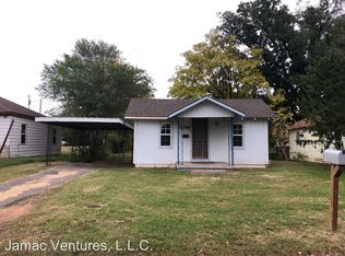 304 S Elk Ave, Elk City, OK 73644