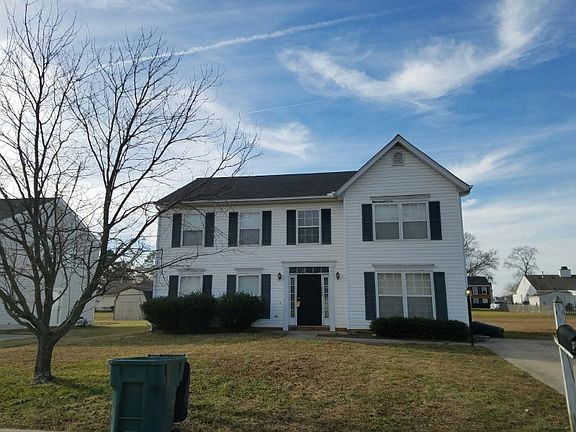 2nd image of 6364 Dawnfield Ln