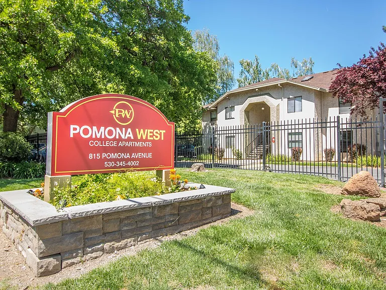 Pomona West Student Apartments — Photo 16
