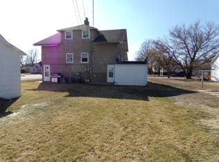219 S Walnut St, North Platte, NE 69101