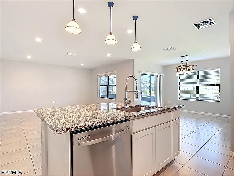16056 Enclaves Cove Dr — Photo 11