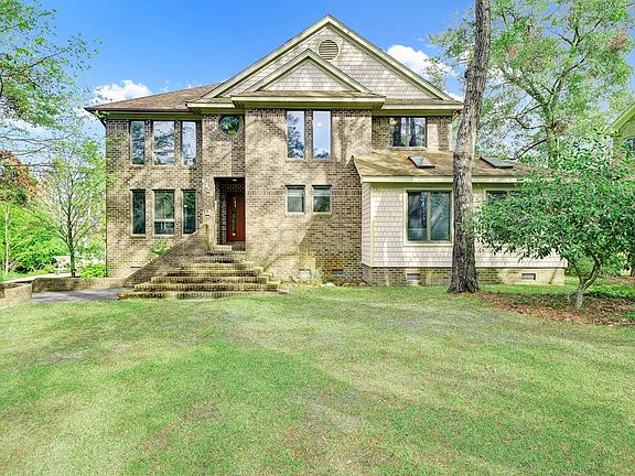 2nd image of 6323 Marywood Dr