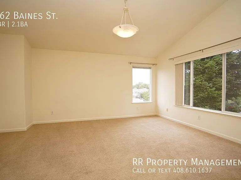 962 Baines St — Photo 14