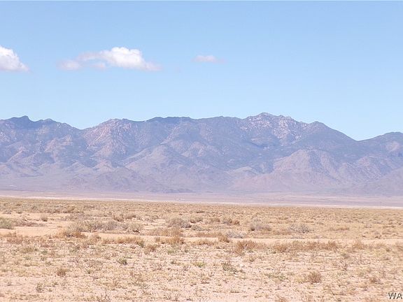 3rd image of 341-04-462 Hacienda Drive